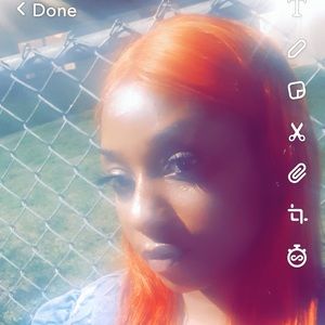 Meet your Posher, Andrea